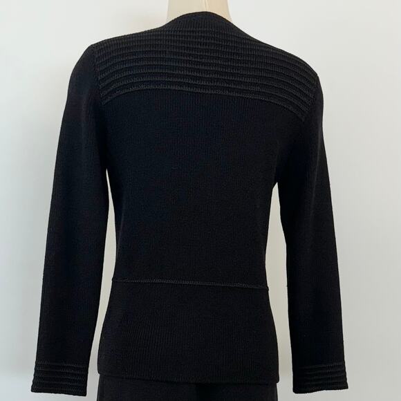 St. John Vintage Santana Knit SET Blazer and Skirt Suit Black | Fits like M - Picture 10 of 15